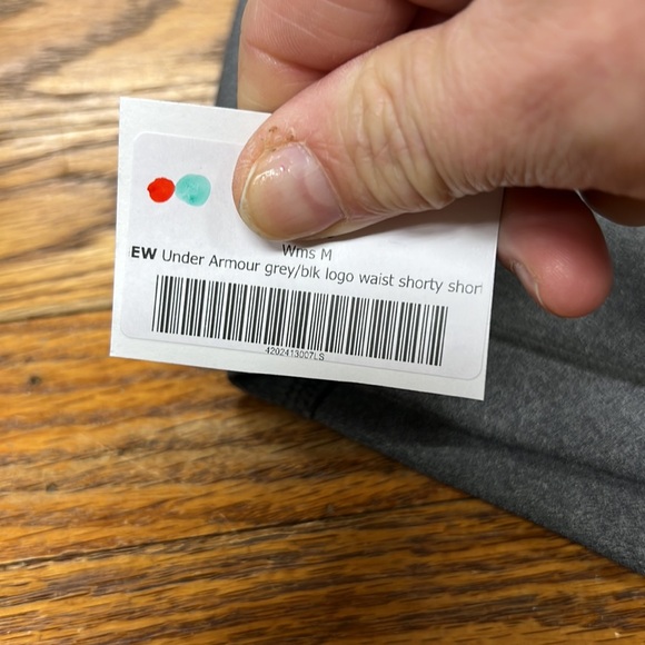 UNDER ARMOUR | compression spandex/bike shorts/shorty shorts/cheer/volleyball - Picture 7 of 7